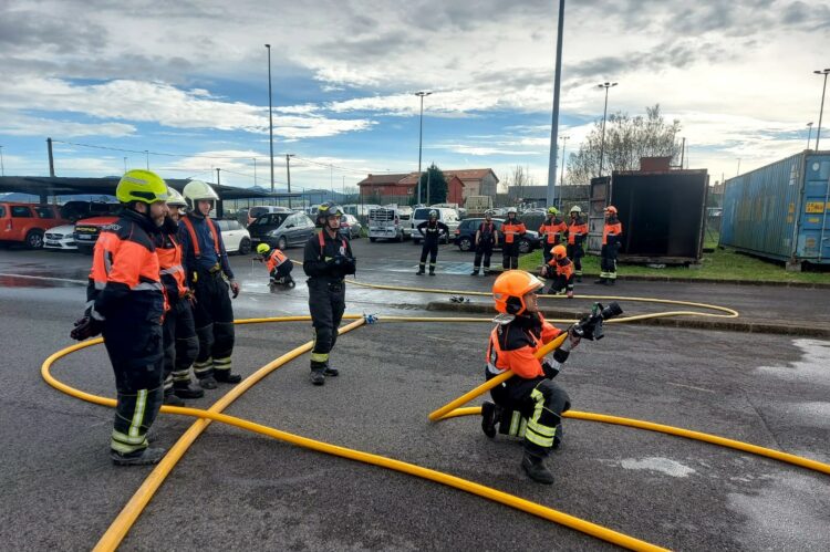 ASELF FORMA A BOMBEROS DEL AYUNTAMIENTO DE SANTANDER