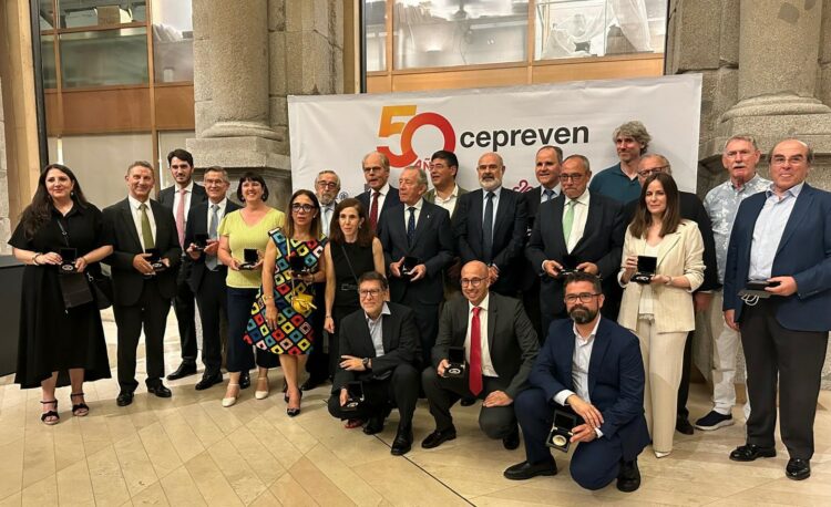 ASELF RECIBE UN RECONOCIMIENTO EN EL 50º ANIVERSARIO DE CEPREVEN