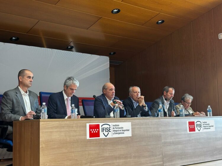CENTRALES RECEPTORAS DE ALARMA, COMO FUENTES DE INFORMACIÓN PARA LOS SERVICIOS DE EMERGENCIA